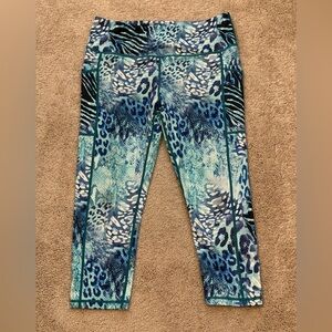 Constantly Varied Gear Teal and White Patterned Leggings